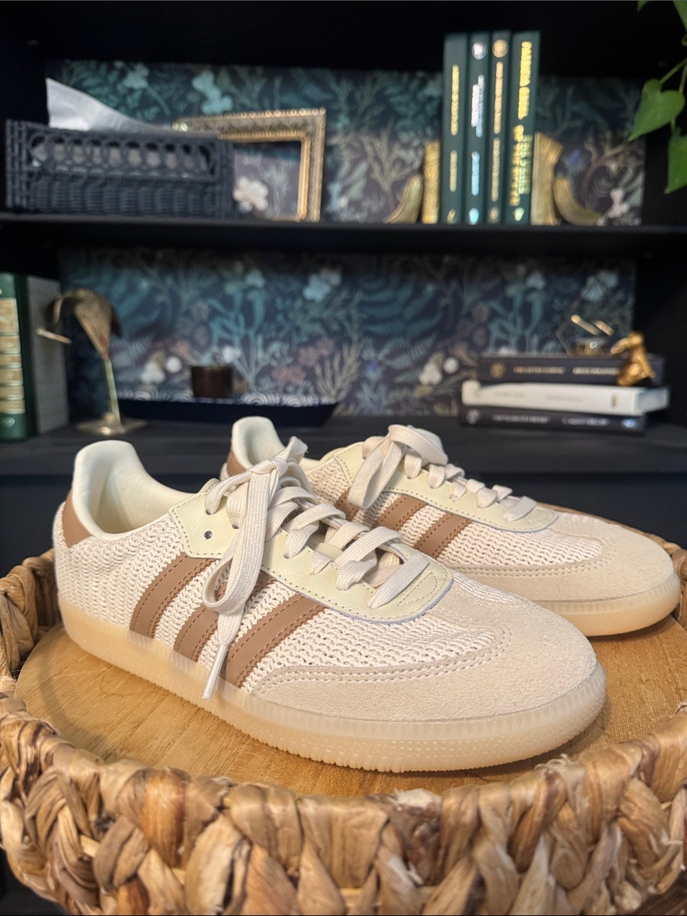 NEW Samba OG Lace Up Sneakers Mesh & Suede Sneakers in Beige and Tan M 8 W 9.5